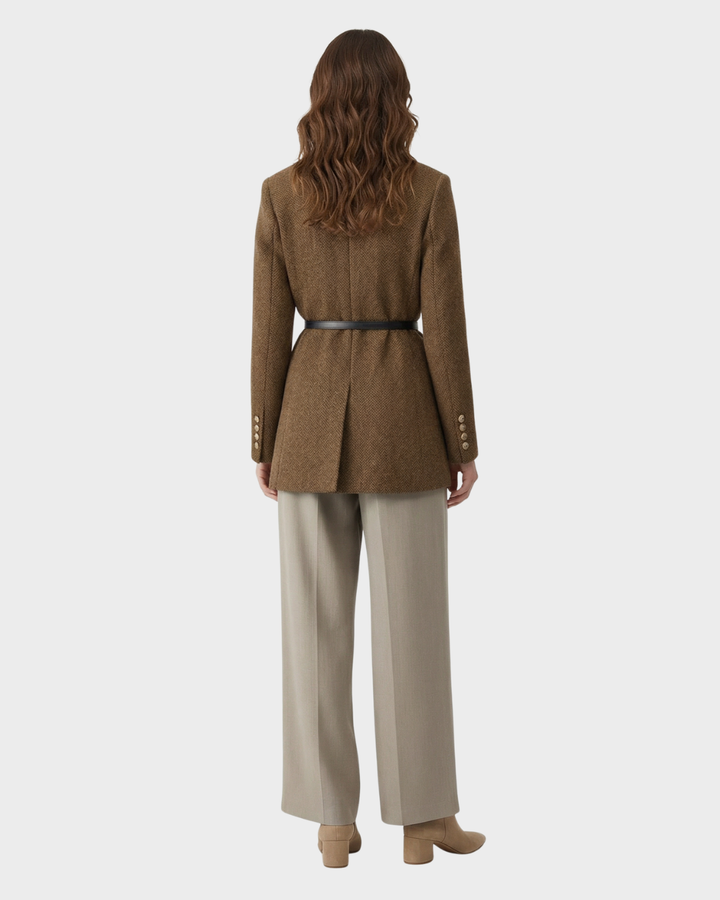 Chaqueta de tweed acrílico con doble botonadura y corte ajustado