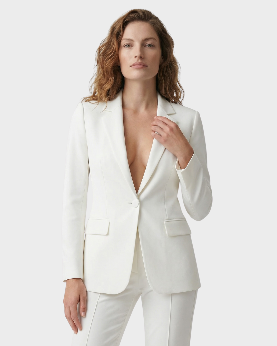 Traje de sastre femenino ajuste entallado