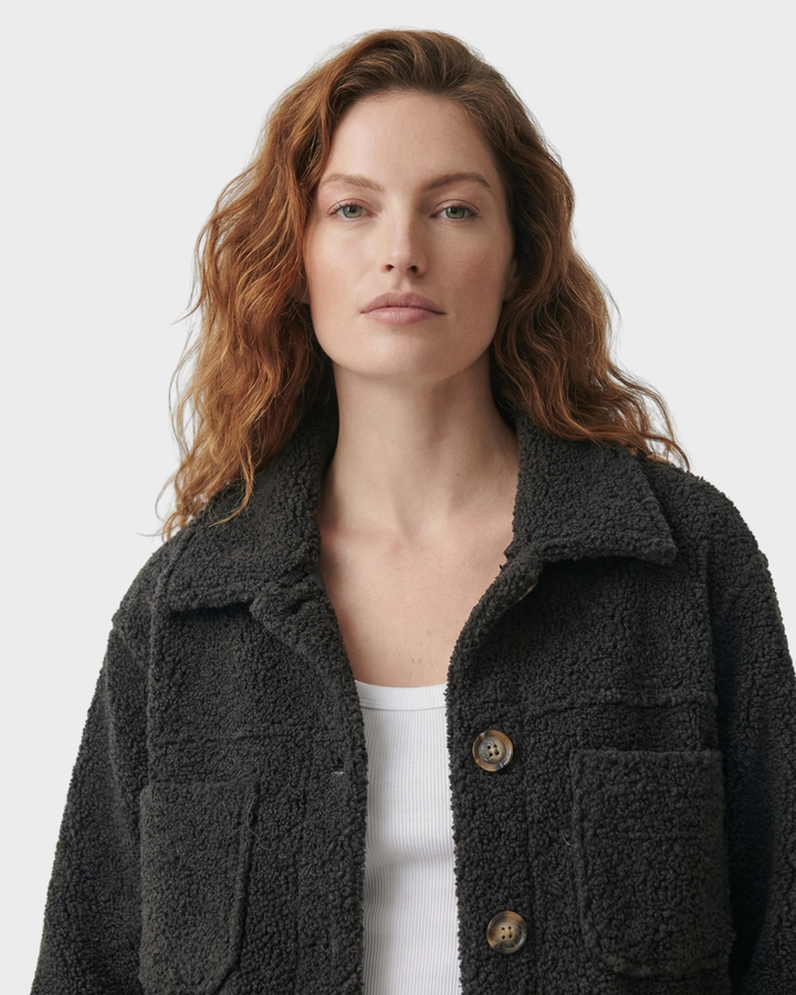 Chaqueta de Piel de Oveja con Botones