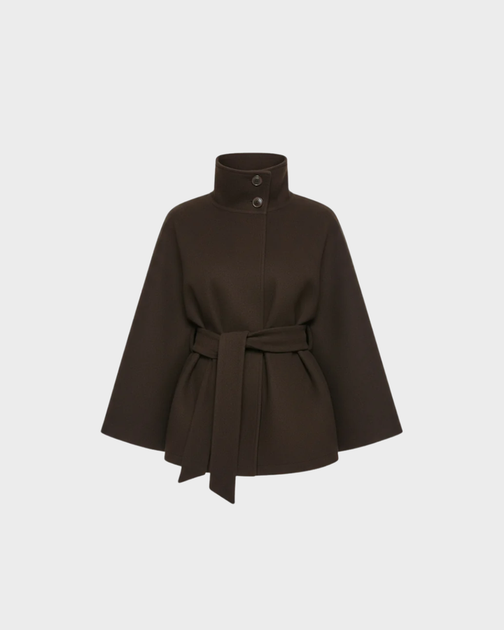 Abrigo de cuello alto – sofisticación urbana y estilo atemporal