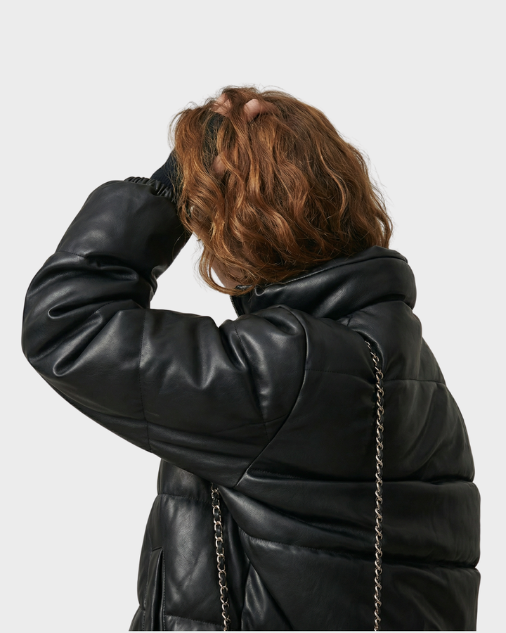 Chaqueta de Plumas de Alta Comodidad y Estilo