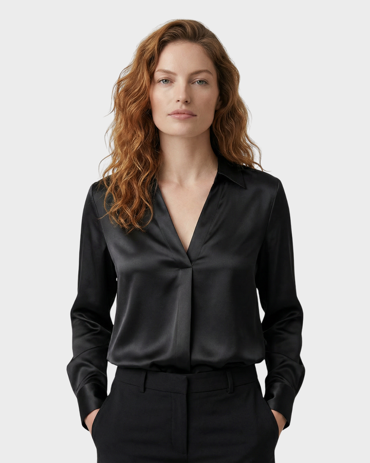 Blusa de Satén con Cuello en V