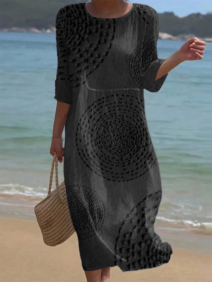 Vestido casual de mujer bordado.