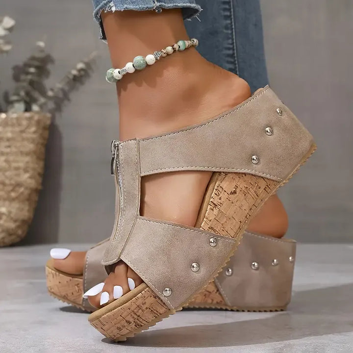 Anna-Dorothea | Sandalias de cuña modernas